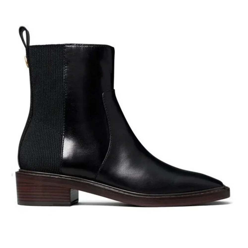 Tory Burch Women's‎ Black Leather Chelsea Ankle Boots Gold Logo Medallion-  8.5
